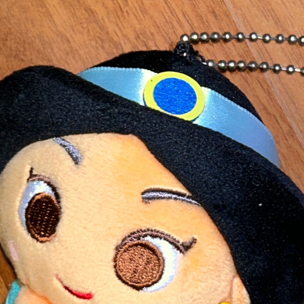Disney Japan Jasmine Mini Plush Bag Charm - Picture 3 of 10
